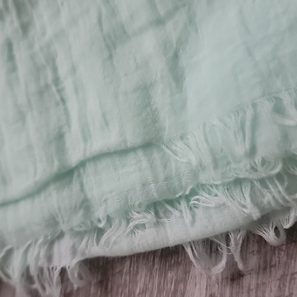 4 scarf bundle - Picture 6 of 7